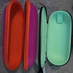 Clinique Brush Cases